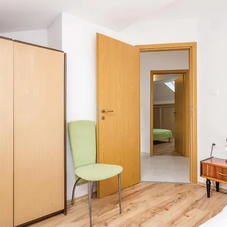 Amazing In With 3 Bedrooms And Wifi 公寓 马图利