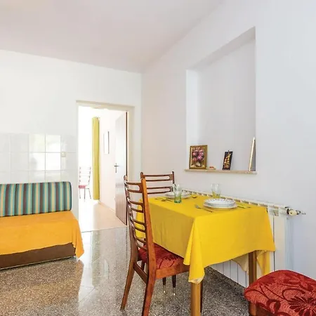 Amazing In With 3 Bedrooms And Wifi 公寓 *