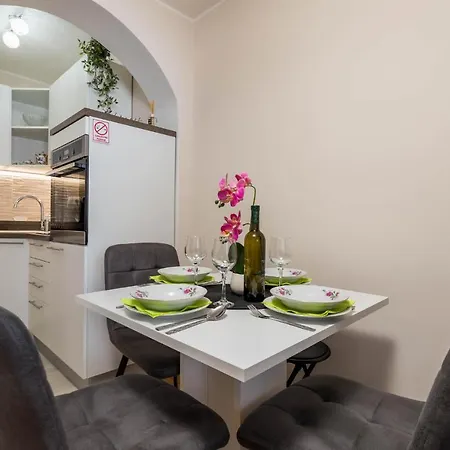 Amazing In With 3 Bedrooms And Wifi 马图利