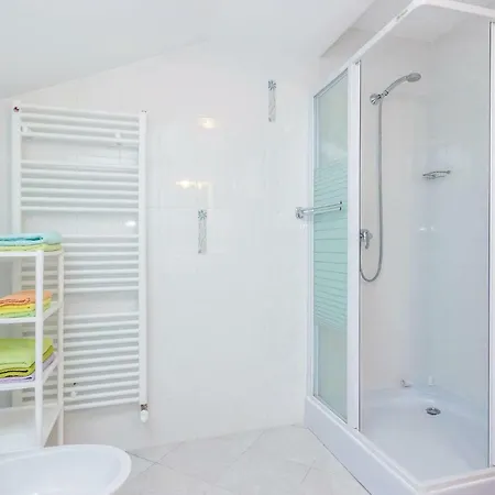 公寓 Amazing In With 3 Bedrooms And Wifi 马图利